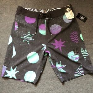 Volcom 4-way stretch board shorts